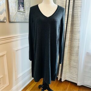 LOFT Charcoal V-Neck Long Sleeve Mixed Media Sweater Dress
